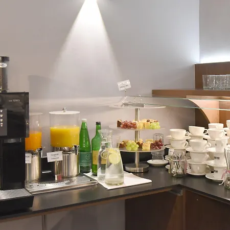 호텔 Boutique Dom - & 4*