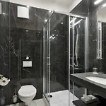 Boutique Dom - & 4* Graz