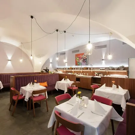 Boutique Dom - Rooms&suites Graz
