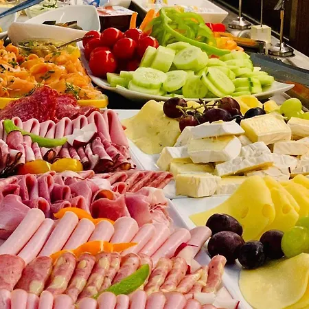 Hotel Boutique Dom - & 4*