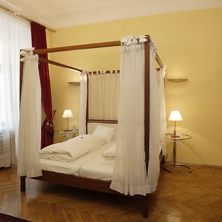 Hotel Boutique Dom - Rooms&suites 4*