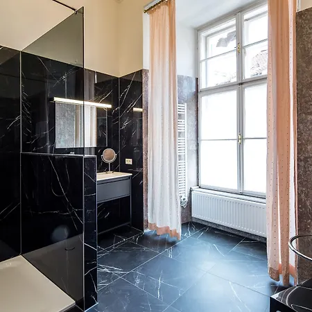 Boutique Dom - Rooms&suites Hotel