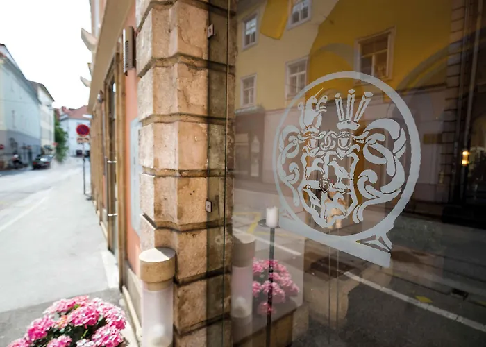 Boutique Dom - & Готель 4*