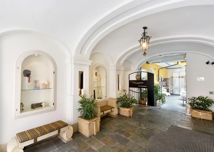 Готель Boutique Dom - & 4*